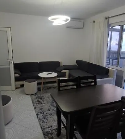 Apartment F&m *