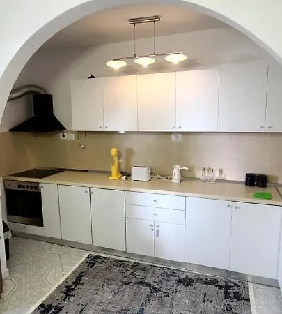 F&m Apartment *